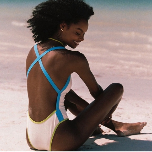 L*Space Ribbed Baewatch One Piece Swimsuit sz S 198$ - Picture 4 of 12